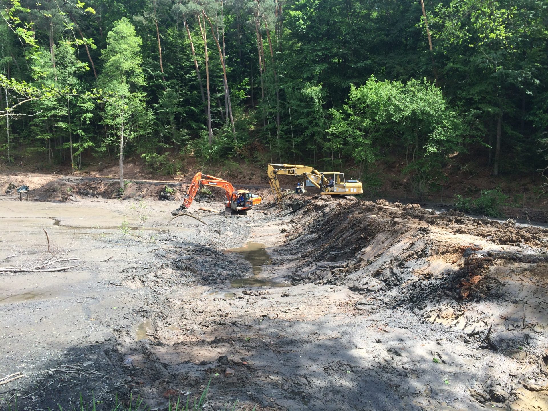 Pond construction and civil engineering Karl Lindner GmbH & Co KG